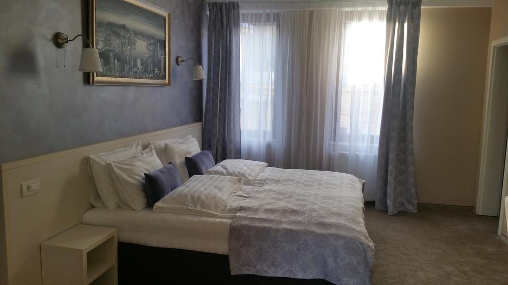 布拉索夫 French Boutique酒店 外观 照片